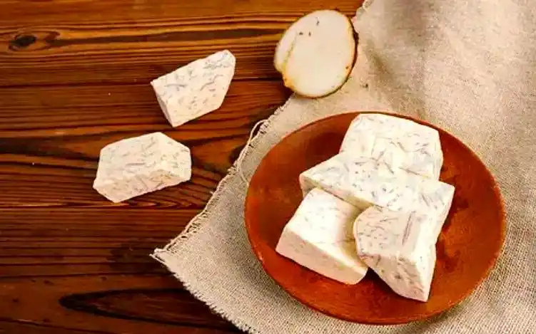 冬季应季芋头药膳_芋头健脾润肠散结_冬季养生芋头功效