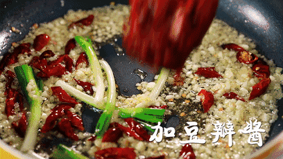 螺蛳食疗_螺蛳营养价值功效 清蒸爆炒螺蛳食谱 螺蛳清洗烹饪注意事项