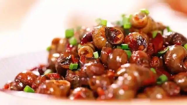 螺蛳营养价值功效 清蒸爆炒螺蛳食谱 螺蛳清洗烹饪注意事项_螺蛳食疗