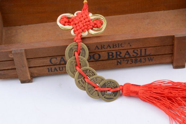 五帝钱防小人风水作用_办公室化解小人风水摆件_卫生间五帝钱摆放风水学