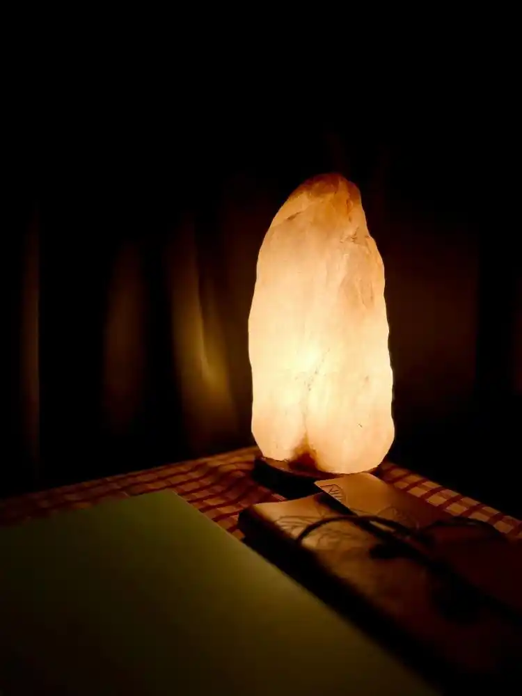 工位聚财风水学_流年财位摆放技巧_办公室风水布局