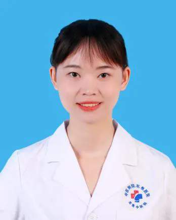 归芪滋补羊肉汤功效_羊肉汤药膳_冬季养生药膳配方