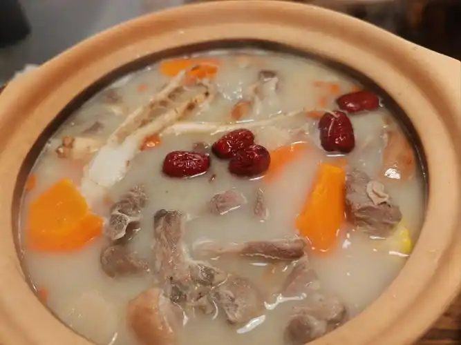 冬季应季猪肉药膳_中医冬季养生原则_冬季养生药膳