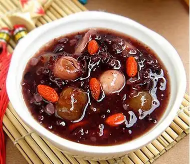 冬季养生药膳_中医冬季养生原则_冬季应季猪肉药膳