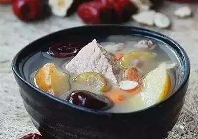 中医食疗_四季食养家常药膳_秋季药膳汤水