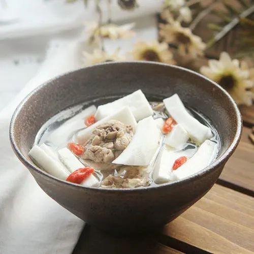 四季食养家常药膳_中医食疗_秋季药膳汤水