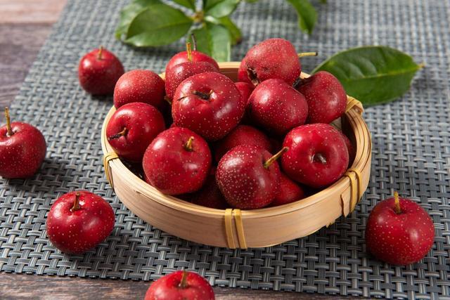 山楂糖尿病并发症_山楂护眼功效_中医糖尿病山楂茶