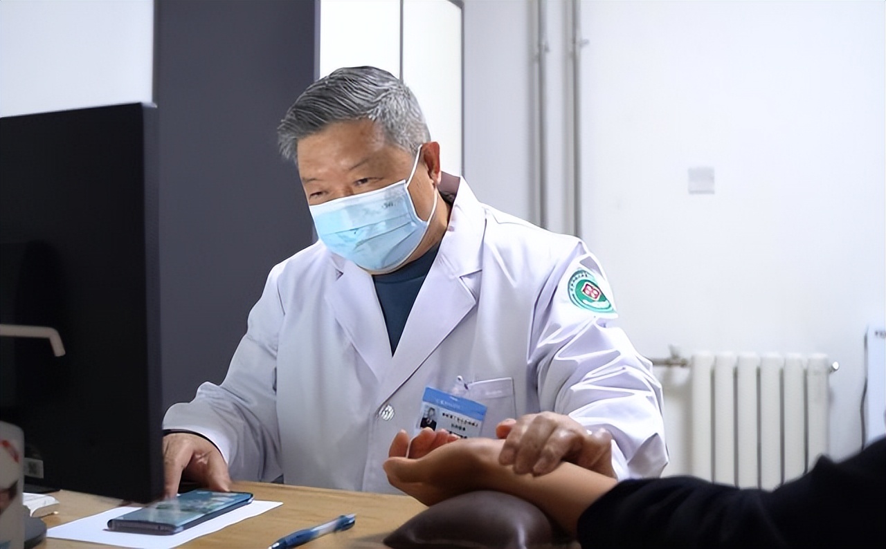 阳虚食补食疗_阳虚体质调理_黄芪肉桂补阳