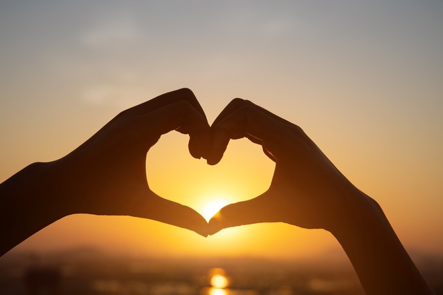 阳虚体质调理_阳虚食补食疗_黄芪肉桂补阳