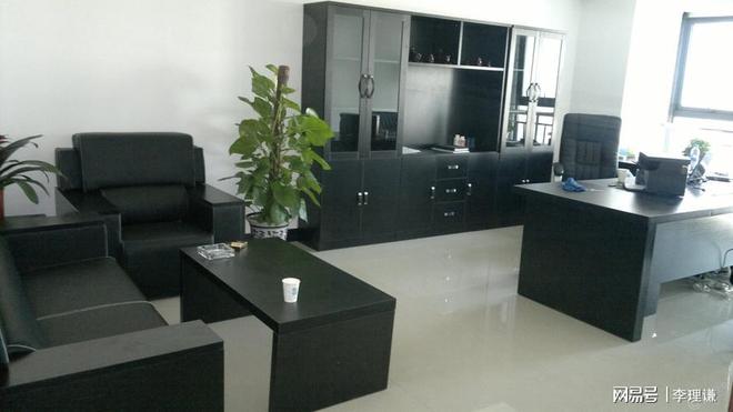 办公室风水布局_化解小人风水方法_办公桌尺寸风水学