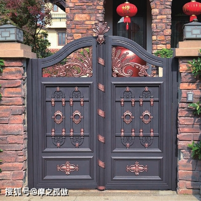 办公室风水布局_办公桌尺寸风水学_办公桌摆放禁忌