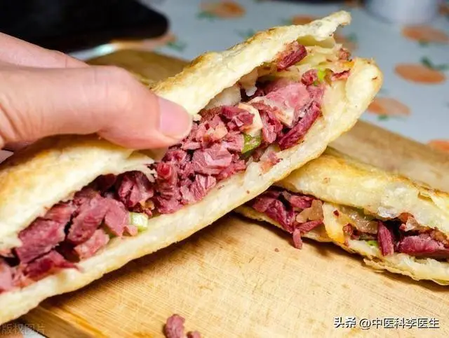 驴肉营养价值_驴肉火烧食疗_驴肉功效作用