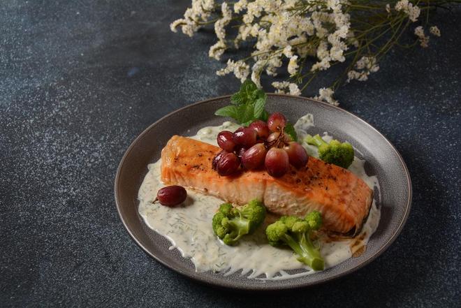 调理肠胃食疗菜谱_养胃食谱 猪肚鸡汤 山楂红枣苹果茶