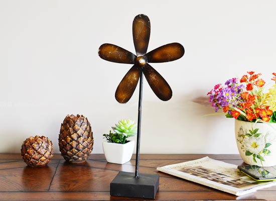 客厅风水布局_民间风水客厅挂画颜色_提升健康运势的家居布置