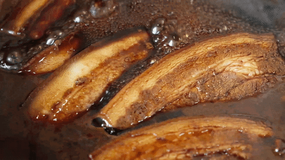 炖肉浮沫是营养精华还是脏东西_炖肉技巧口感鲜美_炖肉浮沫精华脏东西