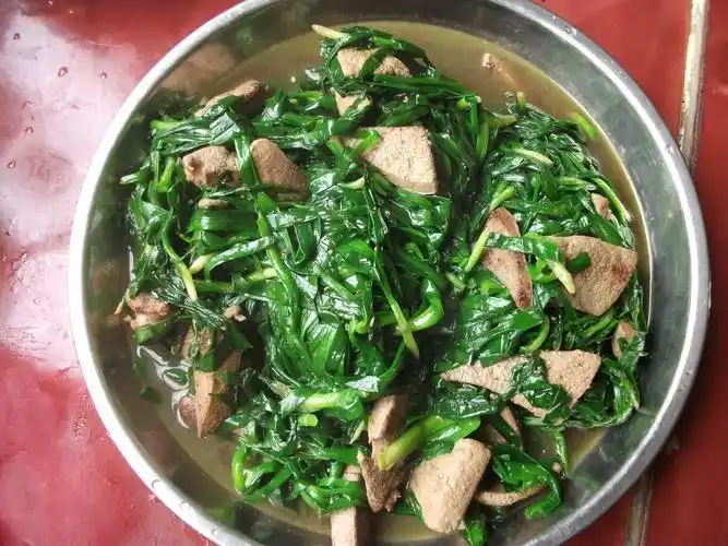 春季滋阴养生药膳_五黑汤补肾养血_春季养生汤品推荐