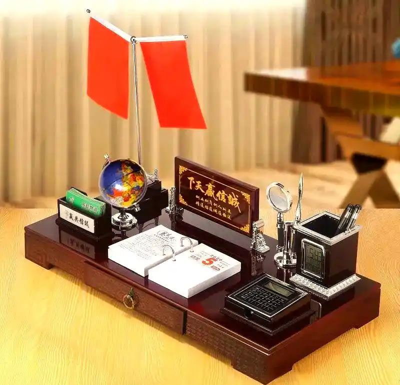 办公室风水布局_座位安排办公桌朝向_理性风水办公室布局风水学