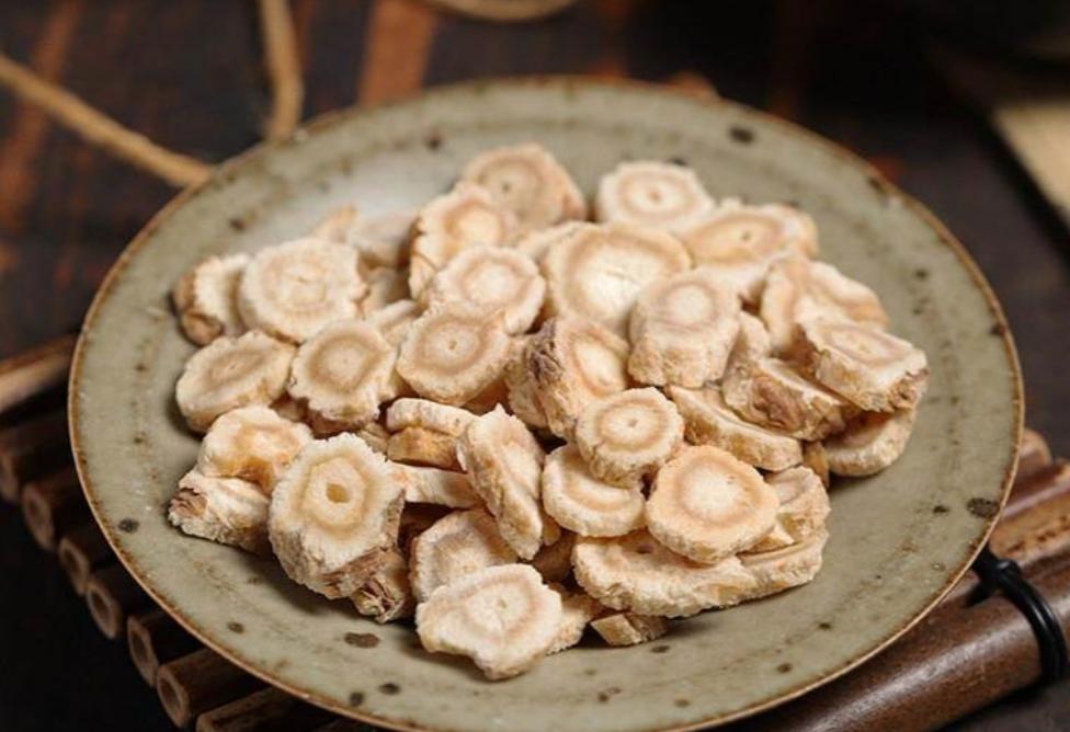 中医体质调理综合疗法_阴虚体质 滋阴要药 中医调理