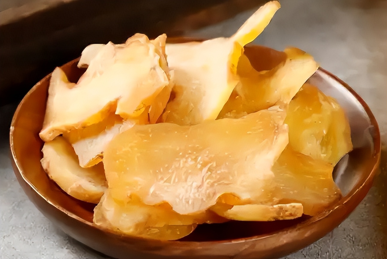 阴虚体质 滋阴要药 中医调理_中医体质调理综合疗法