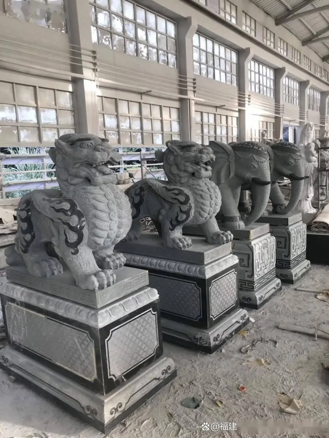 貔貅化解尖角煞摆放风水学_石雕貔貅门口摆放风水禁忌破解方法_貔貅摆放风水禁忌与破解技巧