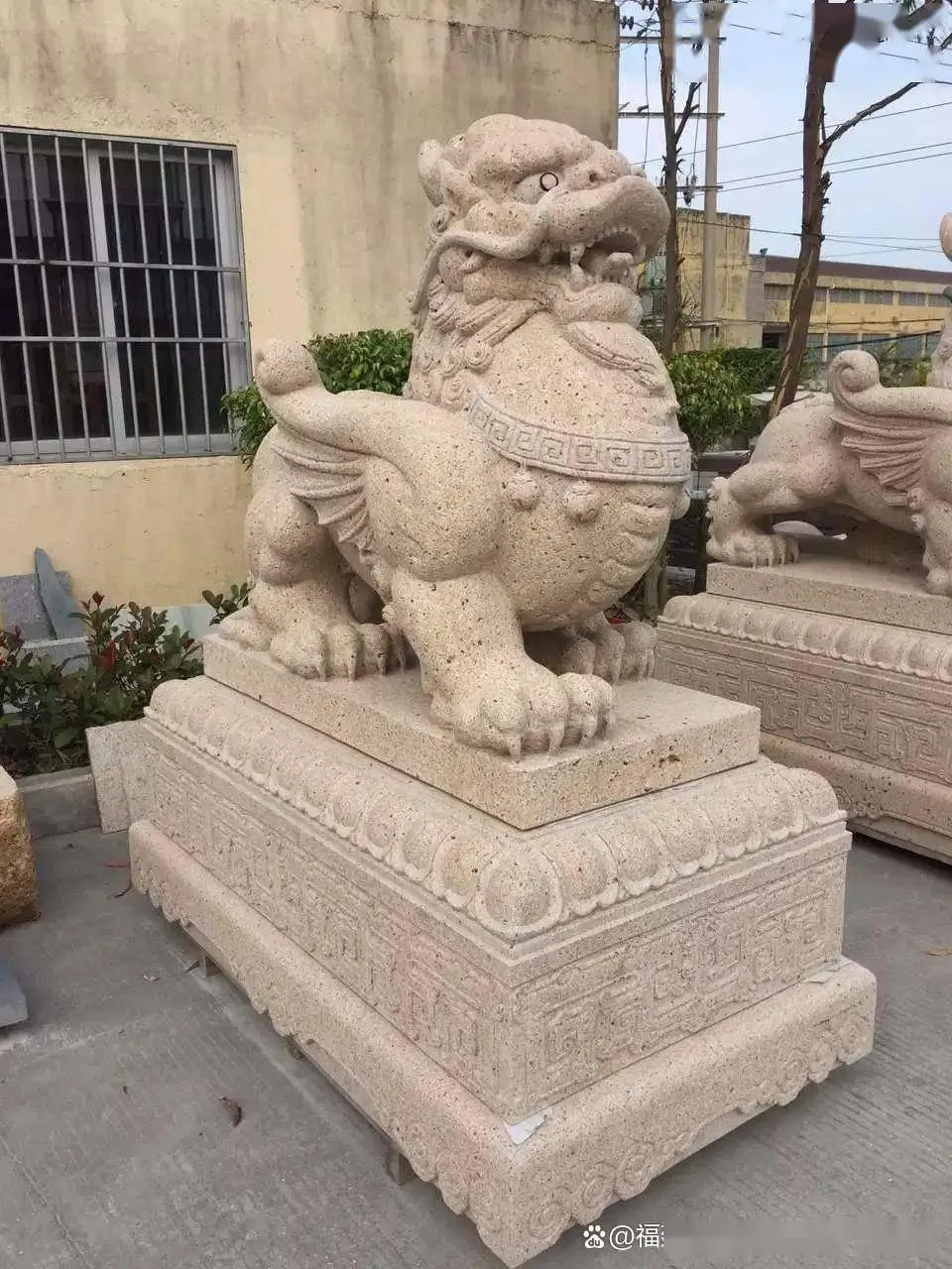 石雕貔貅门口摆放风水禁忌破解方法_貔貅摆放风水禁忌与破解技巧_貔貅化解尖角煞摆放风水学