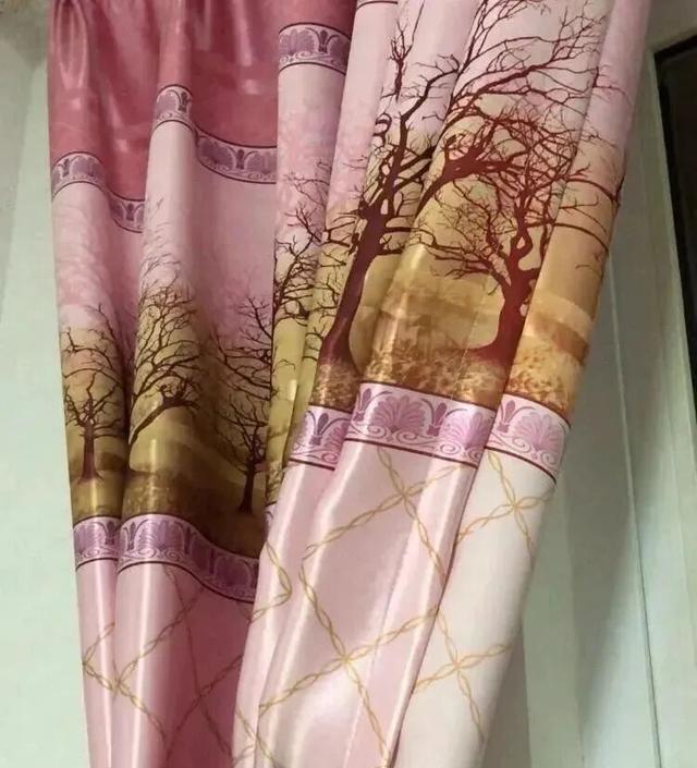 深色窗帘危害_窗帘颜色心理学_风水禁忌窗帘搭配风水学