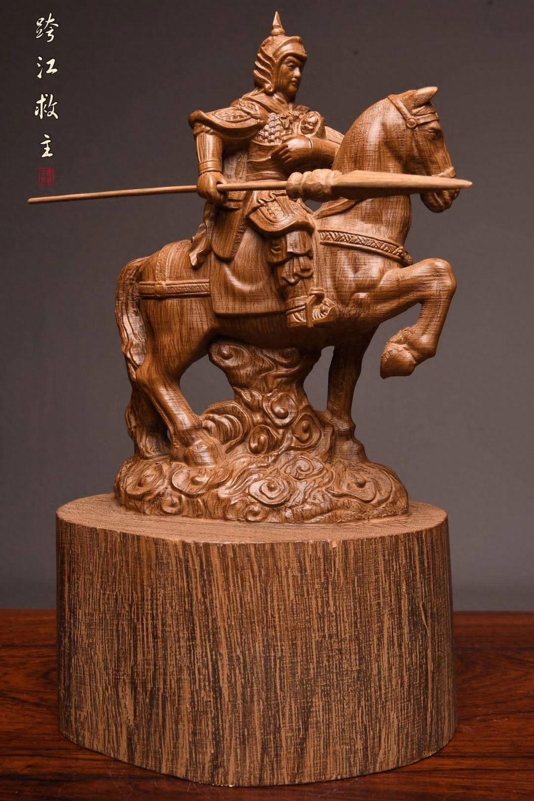 如何防止崖柏摆件开裂_崖柏摆件保养方法_家里摆放崖柏摆件风水