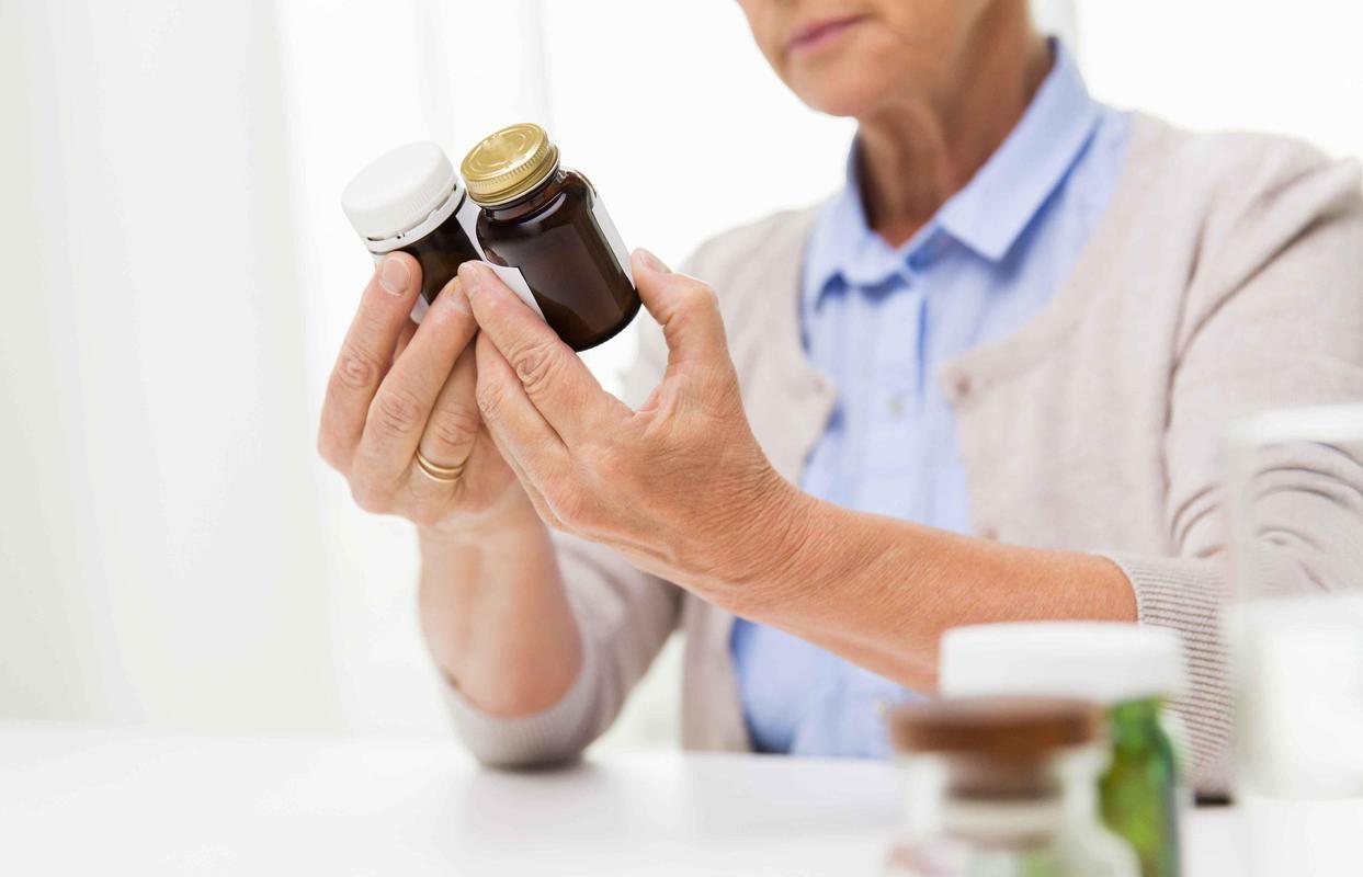 带状疱疹重症预防_带状疱疹患者饮食禁忌_带状疱疹后遗神经痛治疗