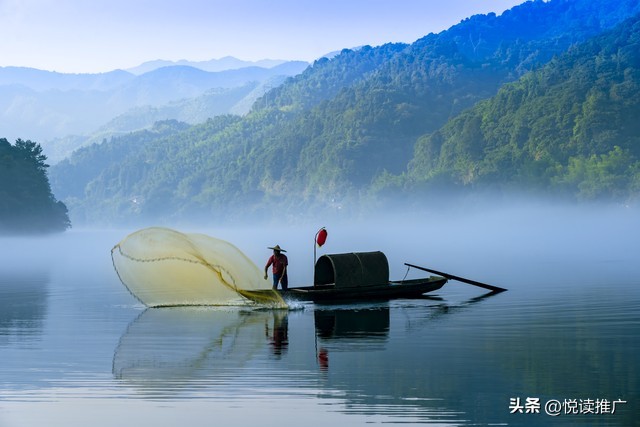 客厅风水 颜色_客厅风水_家的温度决定人的高度