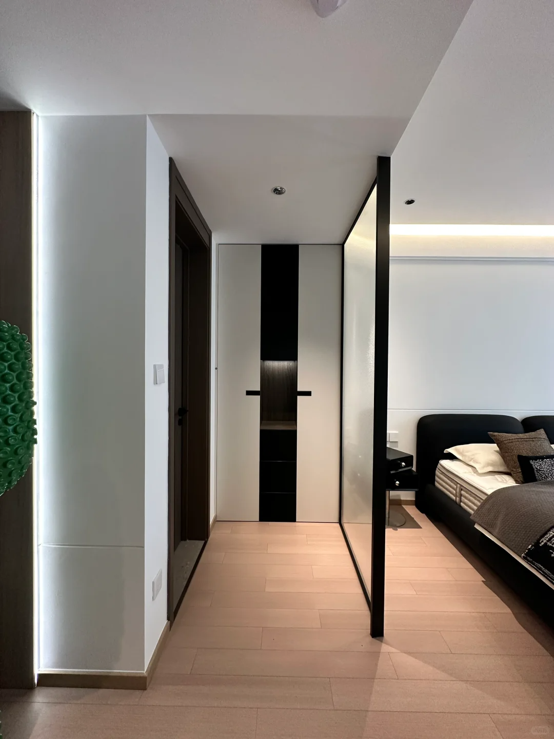 卫生间大门对冲风水禁忌_卫生间正对床风水化解_卫生间厨房布局风水禁忌