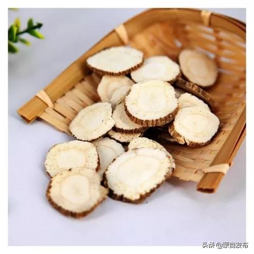 秋冬进补草乌附子安全使用_草乌附子毒性中药材食用禁忌_新鲜附子药膳