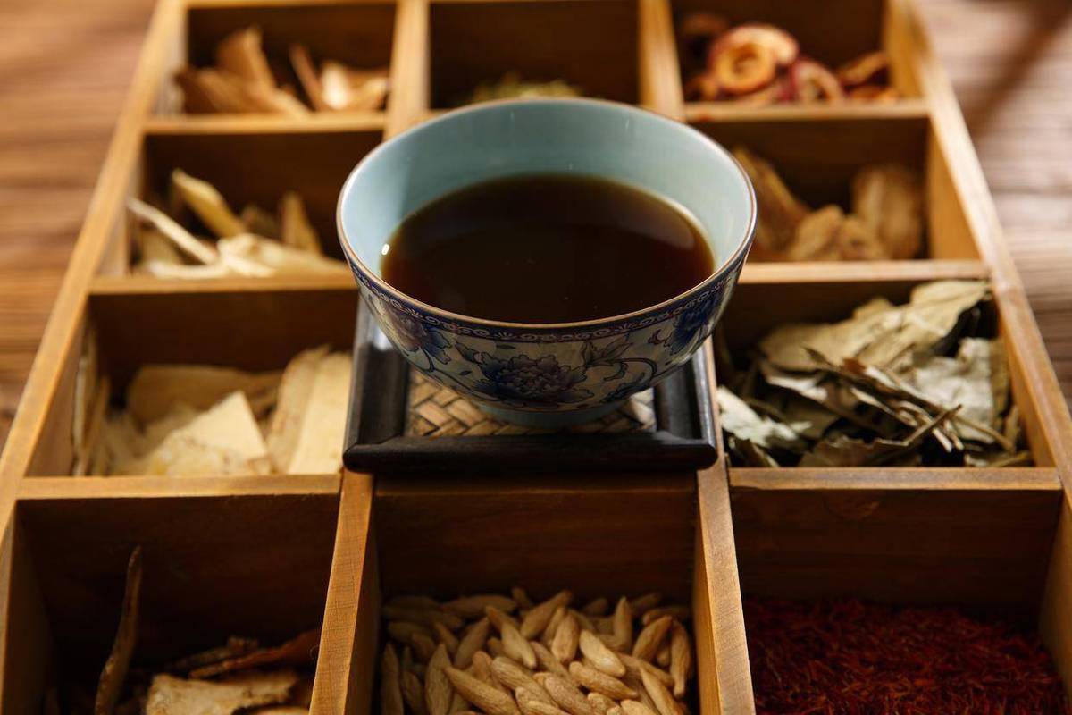 长期虚火体质怎么调理_滋阴降火汤_虚火症状