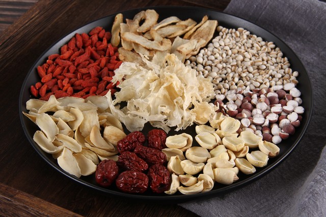 虚火上炎调理方法_长期虚火体质怎么调理_中医引火归原