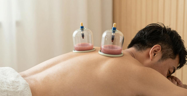 拔罐调养方法_中年身体不适拔罐_中医拔罐