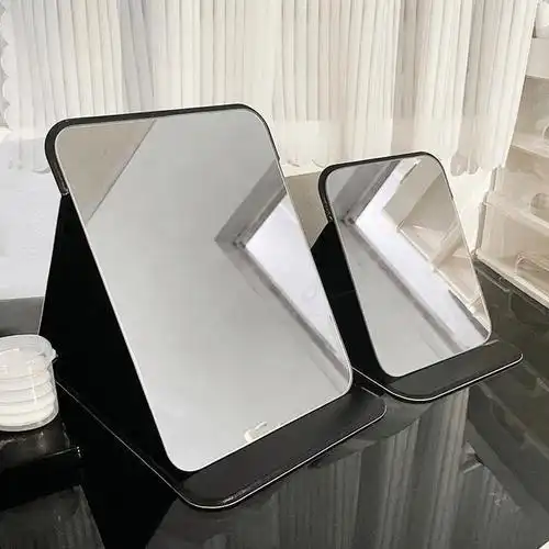 办公桌风水朝向_办公桌背对人风水学_办公桌摆放禁忌位置