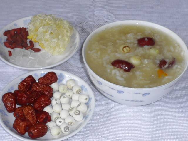 抗衰养生粥_燕窝粥功效_养生粥做法