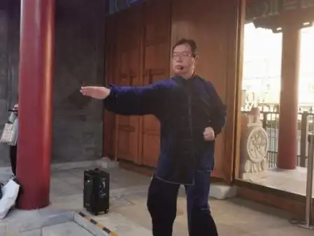 八段锦养生文化_春分八段锦活动_中医八段锦练习环境