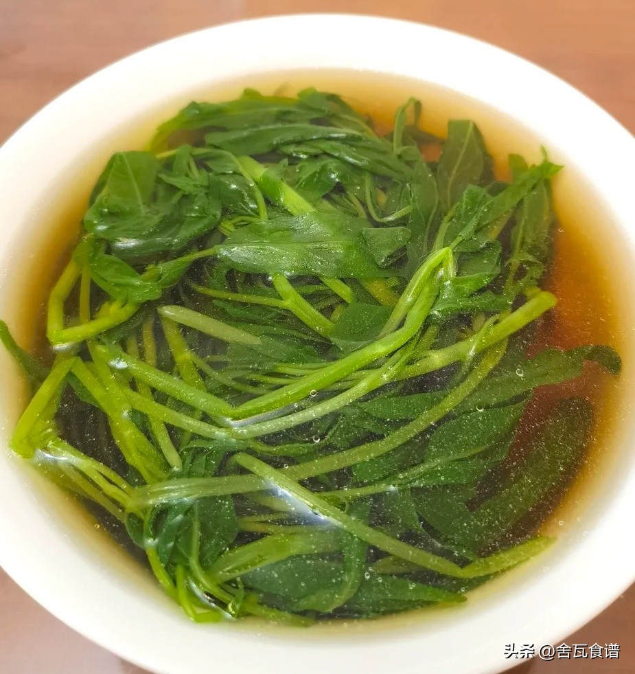 家常茼蒿药膳_茼蒿理气消胀食谱_茼蒿养脾胃消痰饮