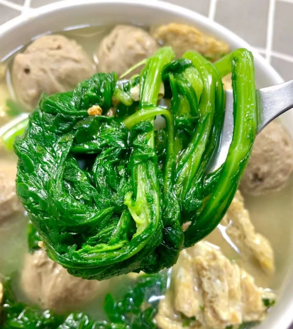 茼蒿鸡蛋汤做法_家常茼蒿药膳_茼蒿营养价值