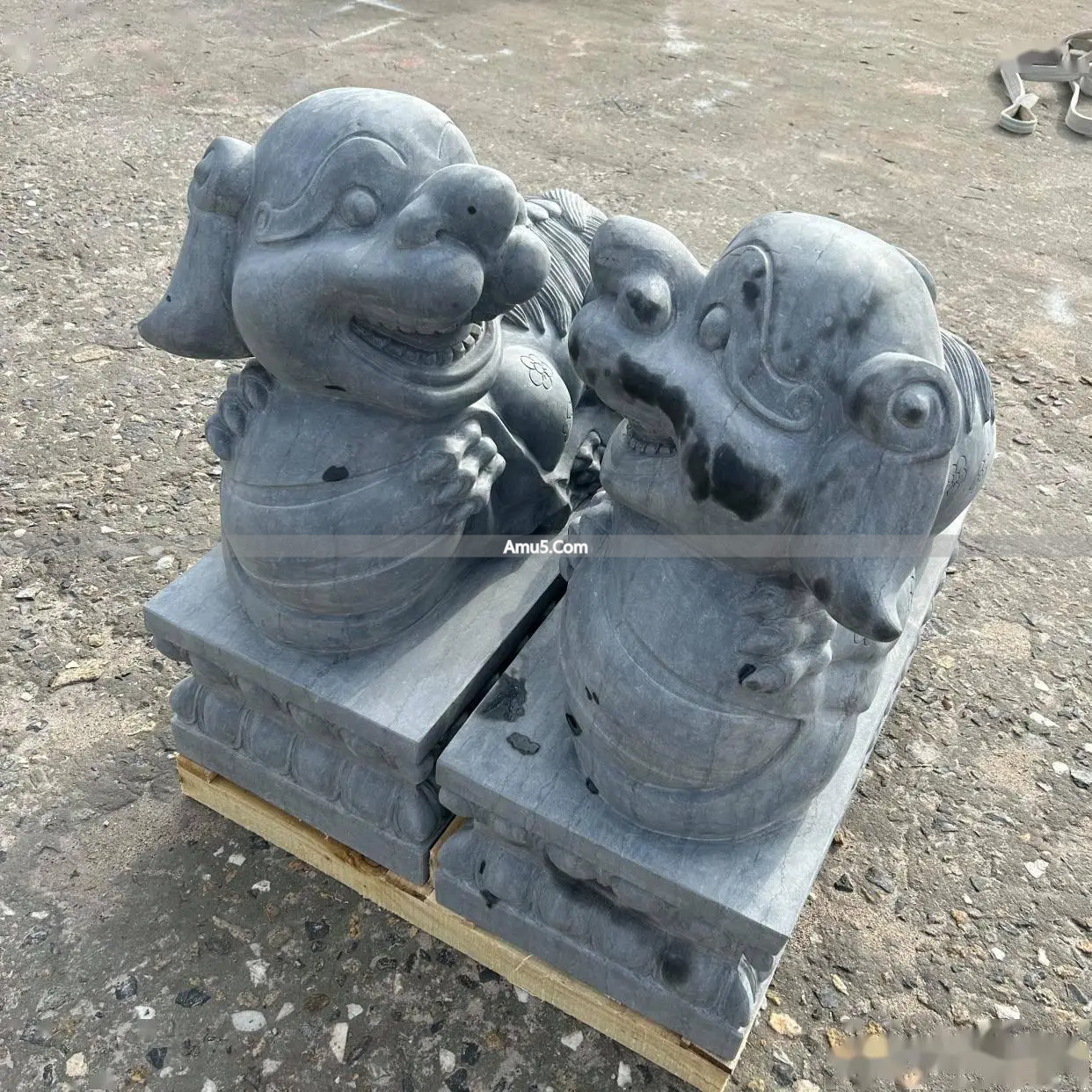 石雕貔貅风格演变_传统与现代貔貅艺术_貔貅摆件工艺