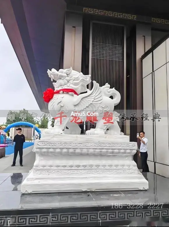 貔貅摆件工艺_石雕貔貅风格演变_传统与现代貔貅艺术