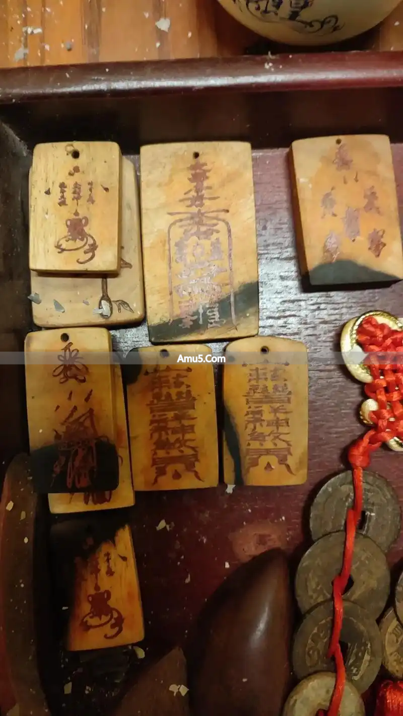 门口葫芦坠落处理指南_五帝钱开业摆放风水学_五帝钱挂法与禁忌