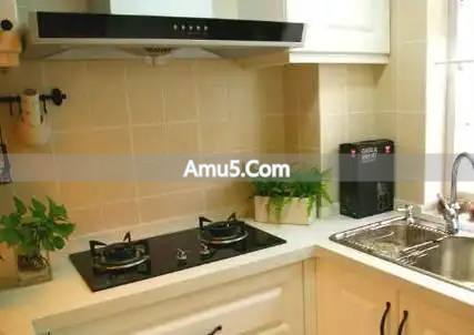 炉灶风水摆放讲究_厨房风水布局禁忌_风水禁忌厨房横梁风水学