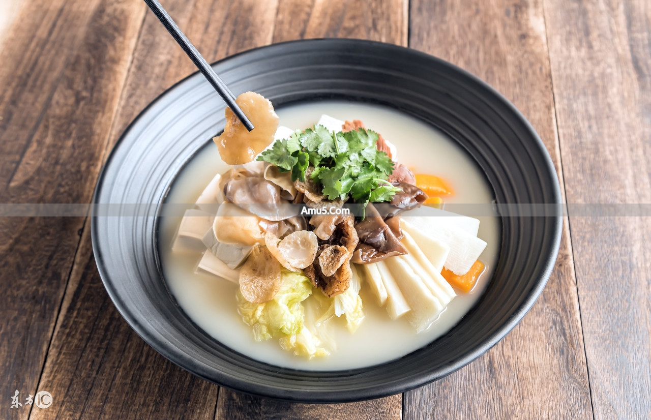 防风食疗菜谱_简易食疗菜谱_台风天养生食谱