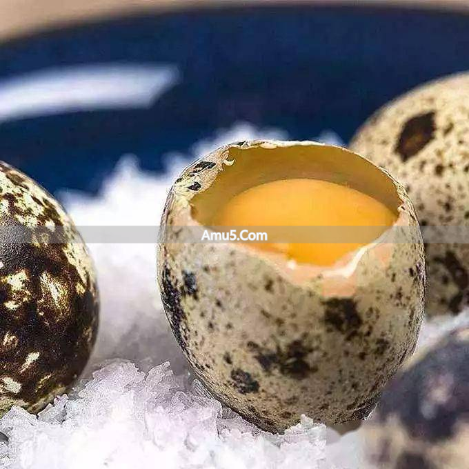 鹌鹑蛋食疗偏方_鹌鹑蛋健脑补脑保护视力增强记忆_鹌鹑蛋营养价值与食用方法