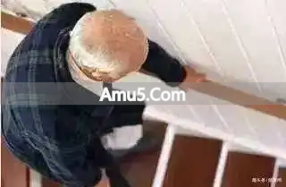 治滑膜炎偏方_膝盖疼红肿治疗_滑膜炎治疗妙方